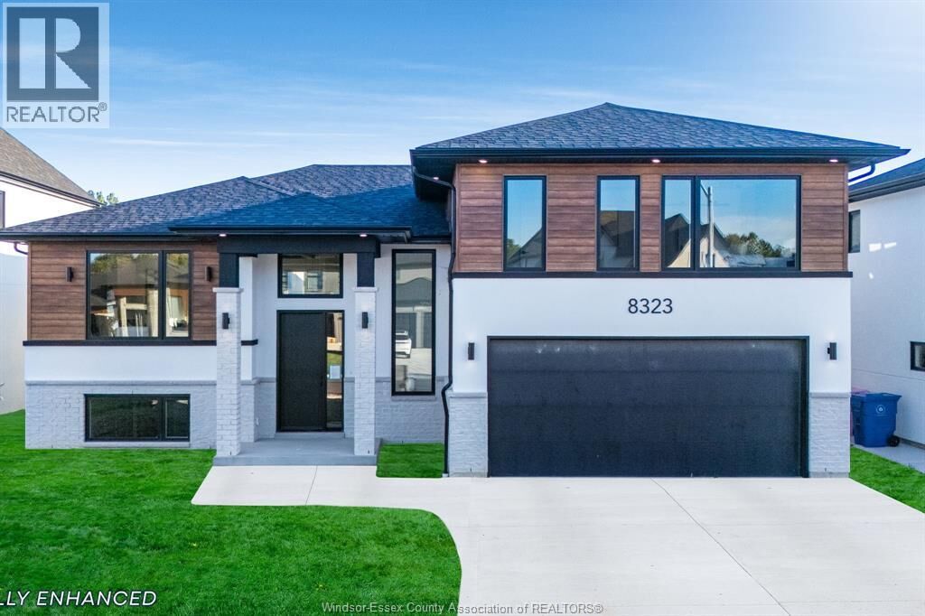 Property Photo:  8323 Annie  ON N0R 1J0 