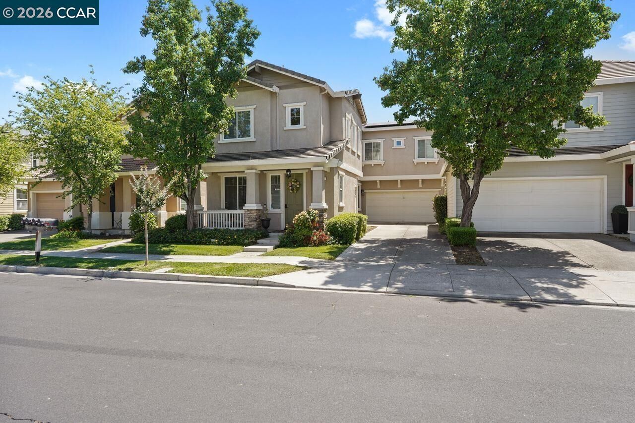 Property Photo: 390 Black Rock St CA 94513