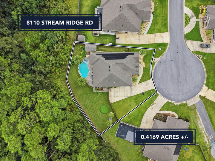 Property Photo:  8110 Stream Ridge Road  FL 32526 