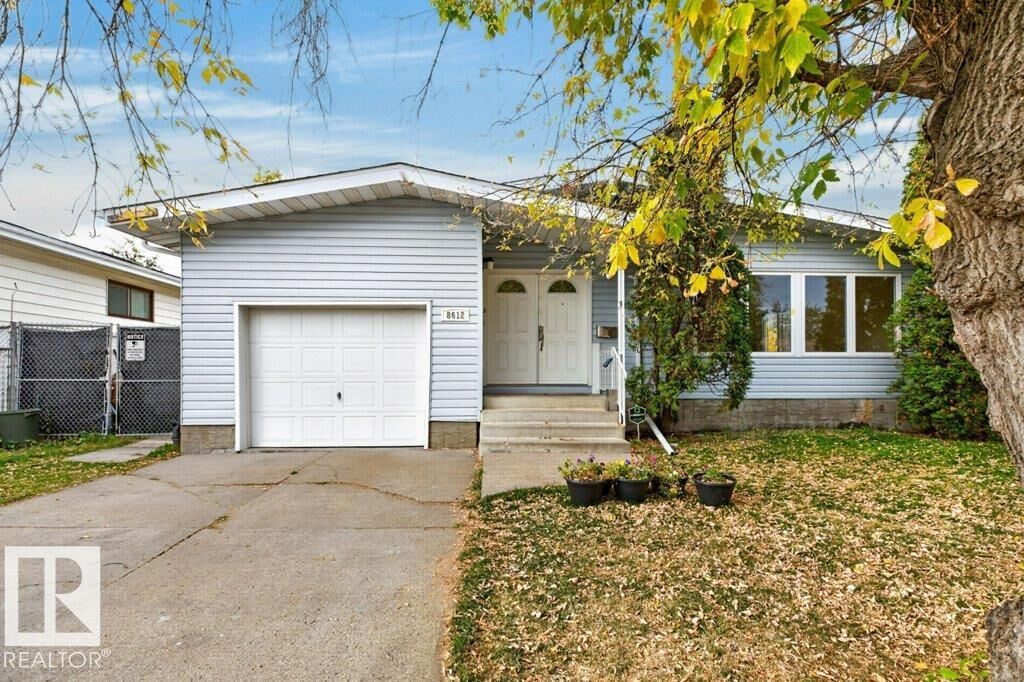Property Photo:  8612 175 Street NW  AB T5T 0N8 
