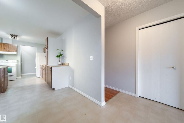 Property Photo:  3908 41 Avenue NW  AB T6L 5M4 