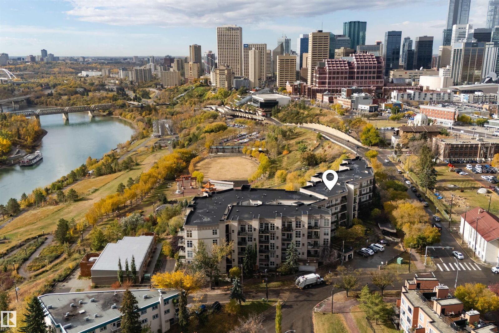 Property Photo:  9503 101 Avenue NW 412  AB T5H 4R1 