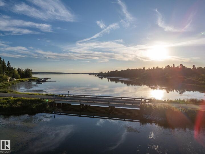 Property Photo:  49 5323 Township Road 541A  AB T0E 1H0 