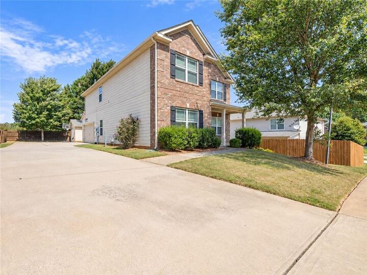 Property Photo:  4 Barcelona Street  GA 30263 
