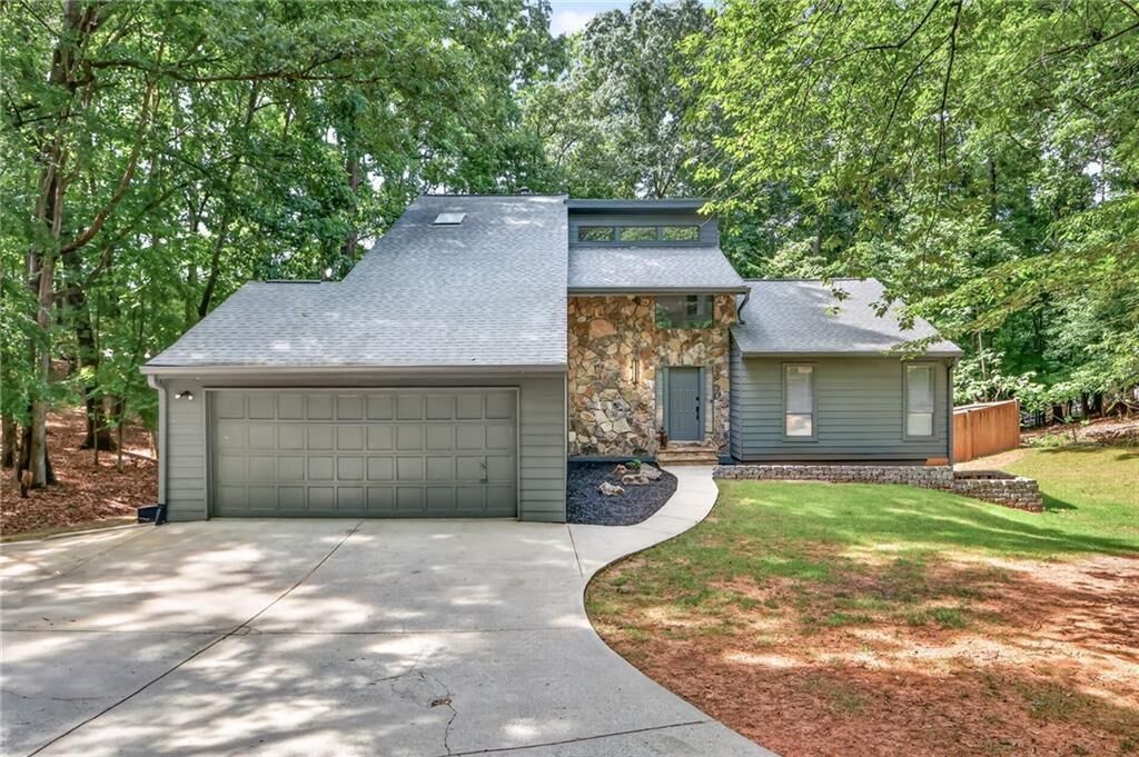 Property Photo:  505 Woodman Place  GA 30076 