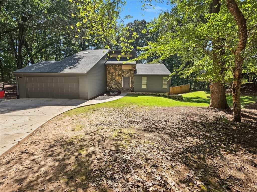 Property Photo:  505 Woodman Place  GA 30076 