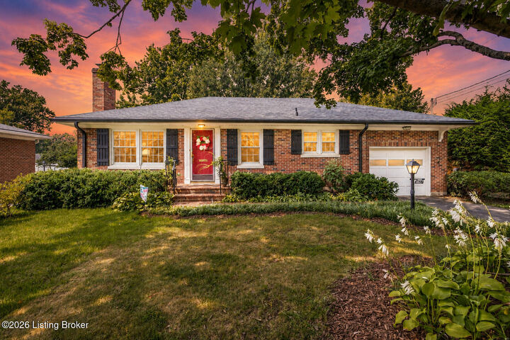 Property Photo: 2847 Regan Ave KY 40206