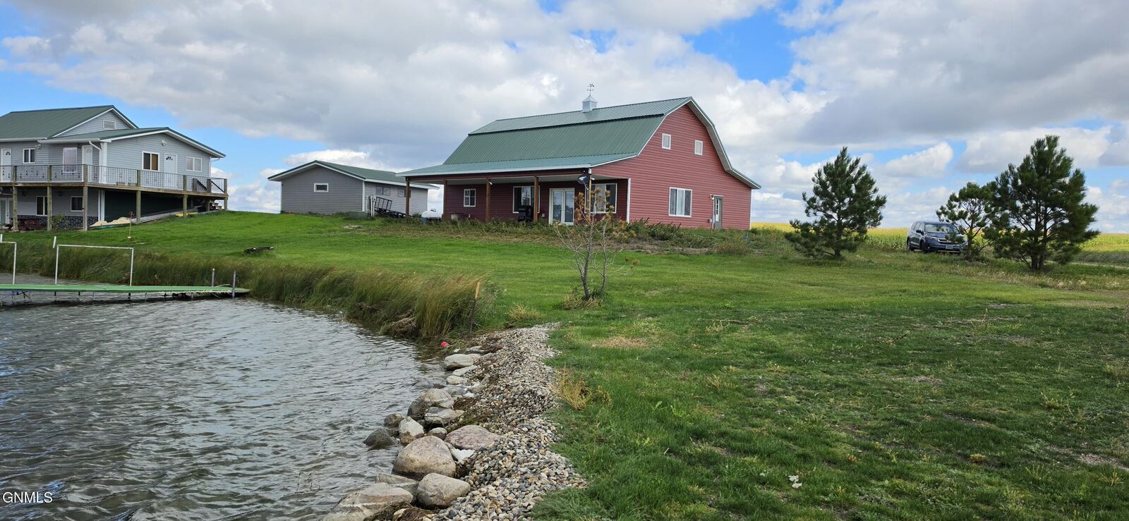 Property Photo:  166 Shoreline Drive S  ND 58428 