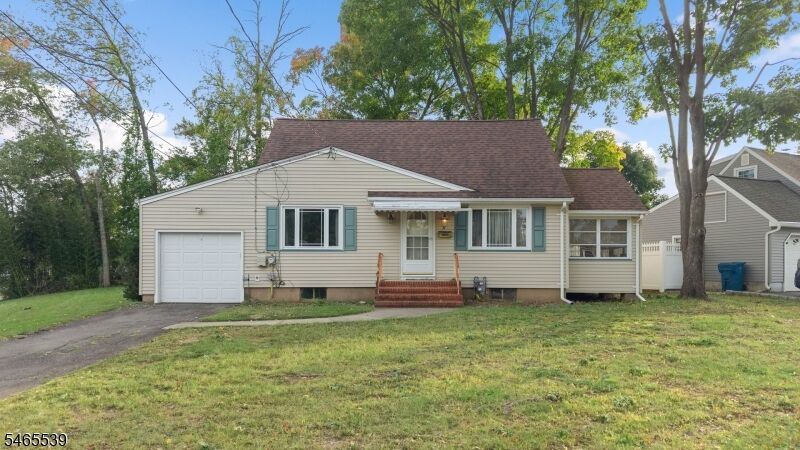 Property Photo:  37 Leeds Dr  NJ 07080 