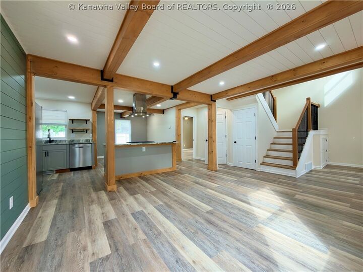 Property Photo:  1005 Woodmont Drive  WV 25309 