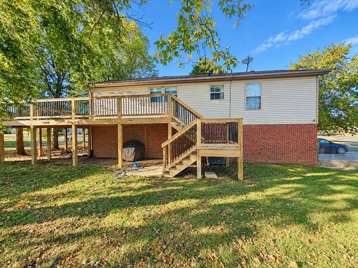 Property Photo:  501 Scenic View Circle  KY 40403 