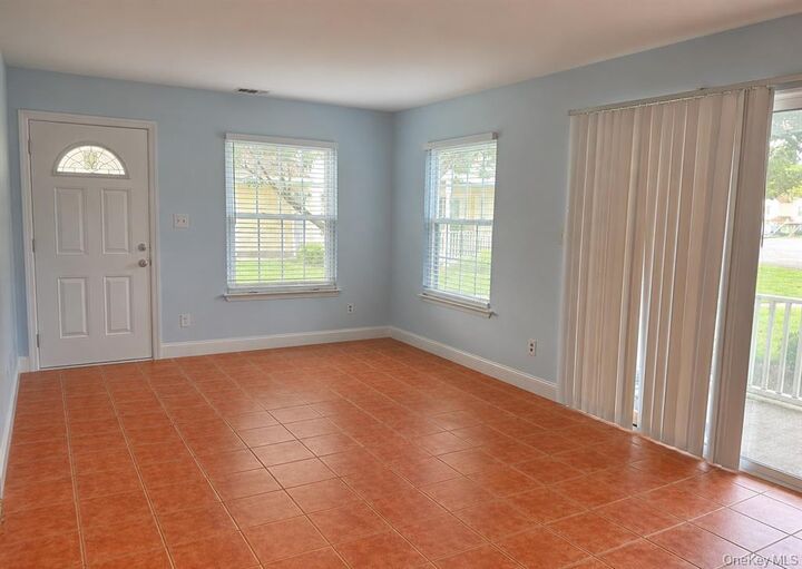 Property Photo: 161 Fairview Circle NY 11953