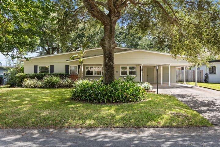 Property Photo:  4605 Stilwell Drive  FL 32812 