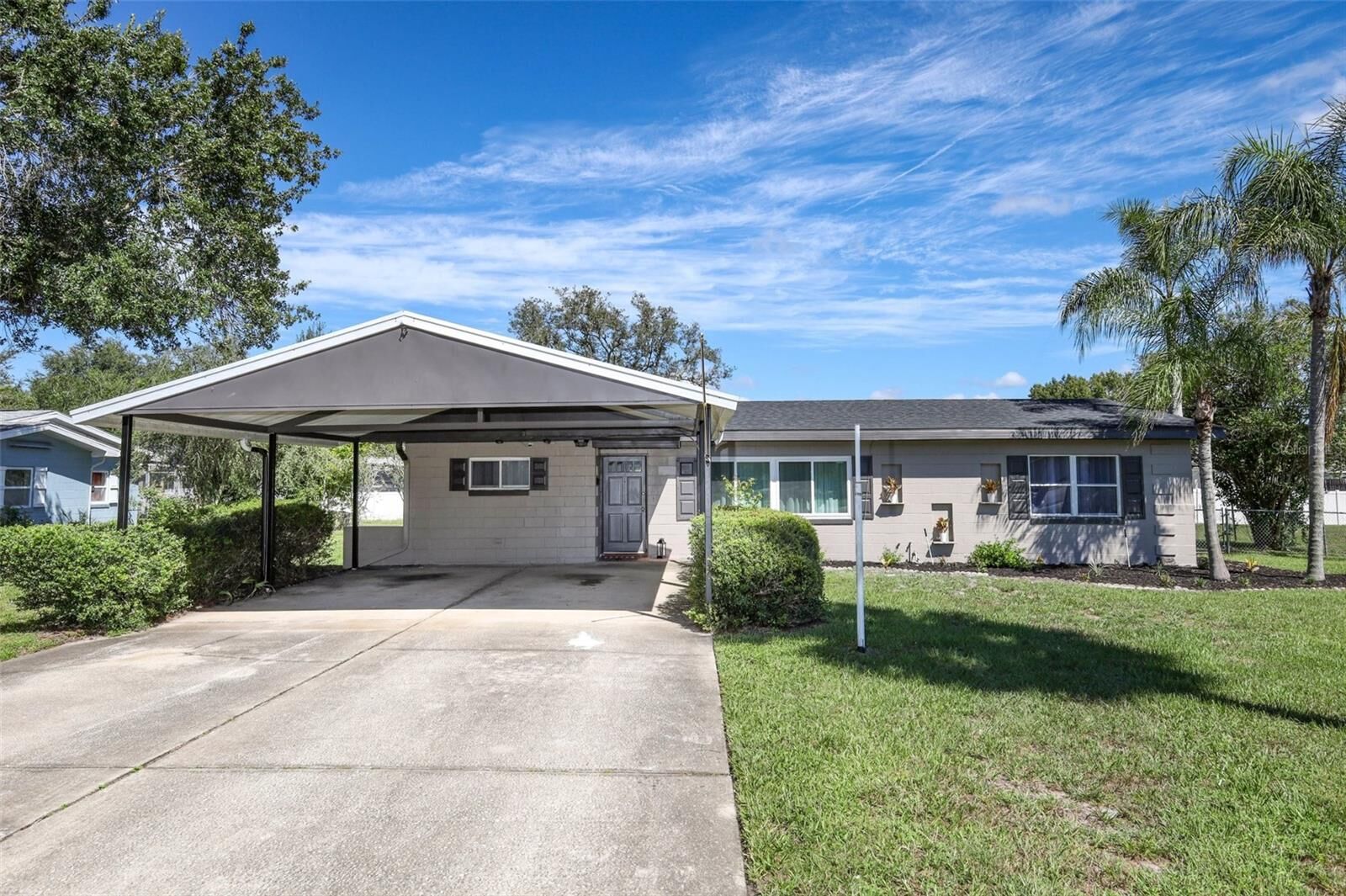 Property Photo:  60 Park Lane  FL 32713 