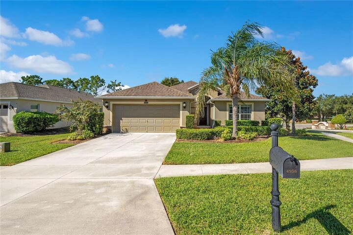 Property Photo:  4956 Havilland Drive  FL 32757 