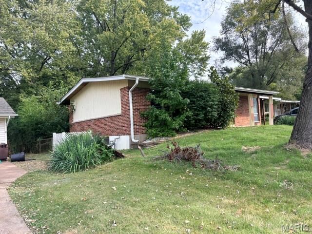 Property Photo:  1105 Derhake Road  MO 63033 