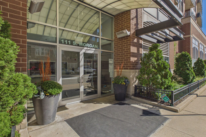 Property Photo:  111 S Morgan Street 501  IL 60607 