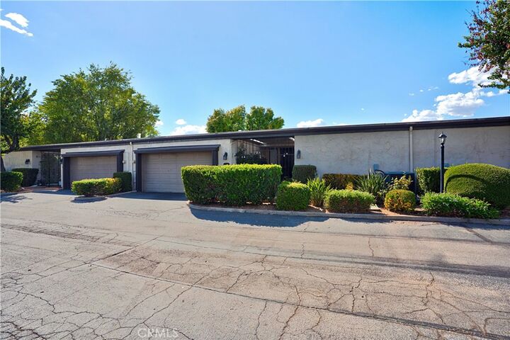 Property Photo:  28372 Paseo Grande  CA 92586 