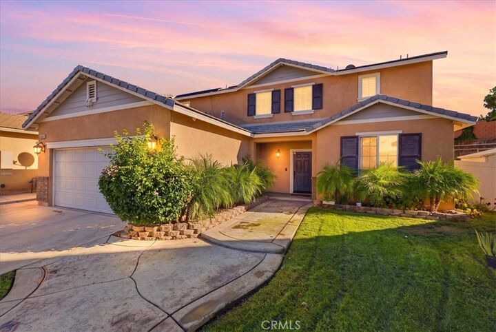 Property Photo: 26994 Claystone CA 92555