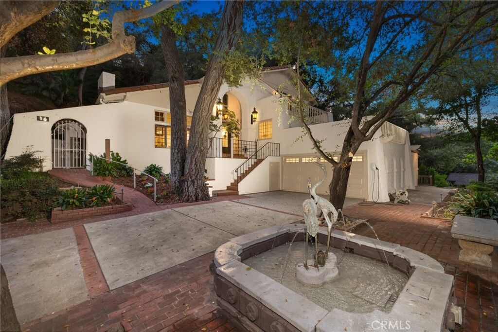 Property Photo:  16 Hidden Valley Road  CA 91016 