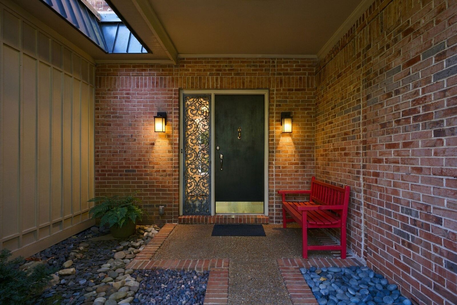 Property Photo:  634 Timber Ln  TN 37215 