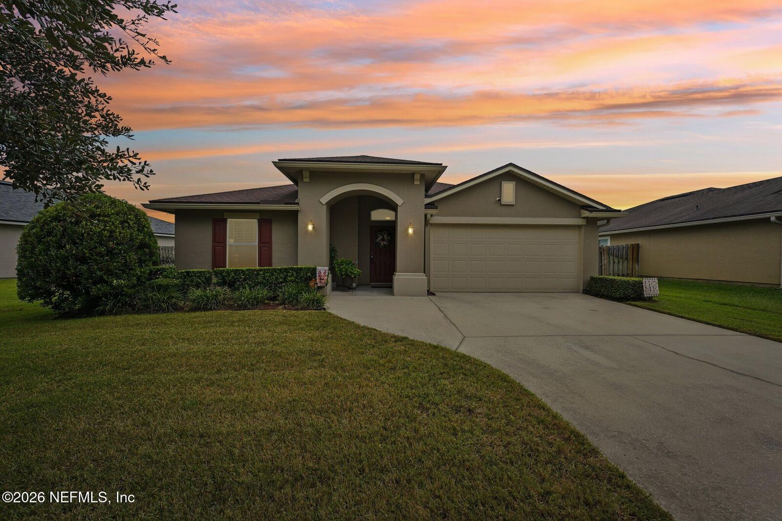 Property Photo: 1676 Night Owl Trail FL 32068