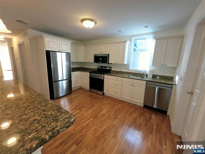 Property Photo:  817 Elm Avenue 1  NJ 07657 