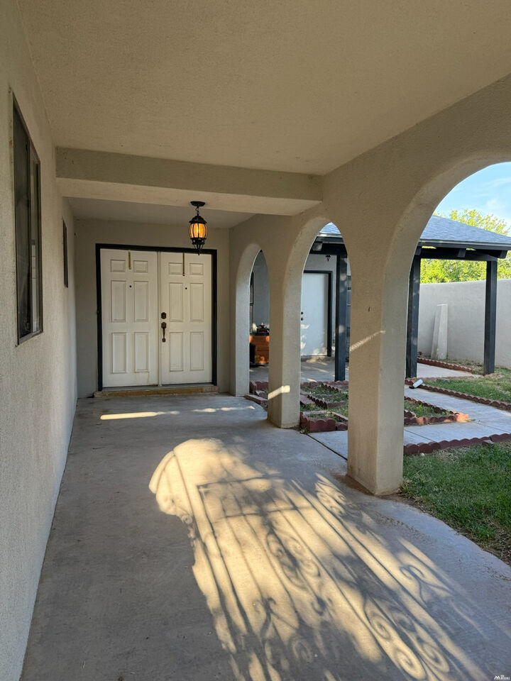 Property Photo: 1 Robins Nest Pl NM 88201