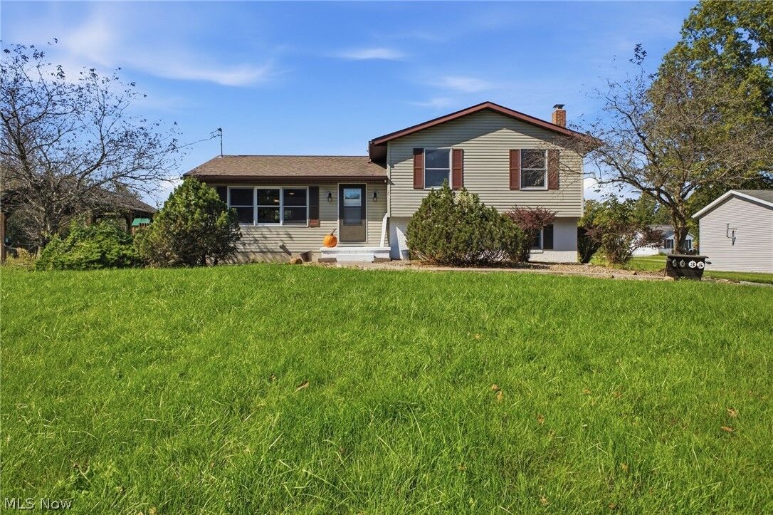 Property Photo: 2235 McClintocksburg Road OH 44411