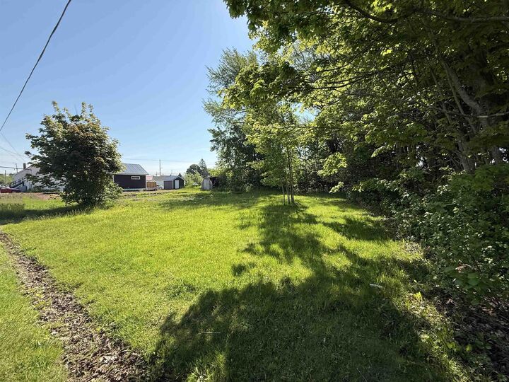 Property Photo:  8 Newton Avenue  NS B4H 1J7 
