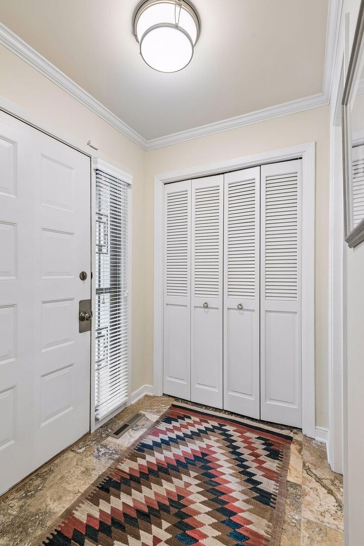 Property Photo: 1931 Emerson Avenue S MN 55403