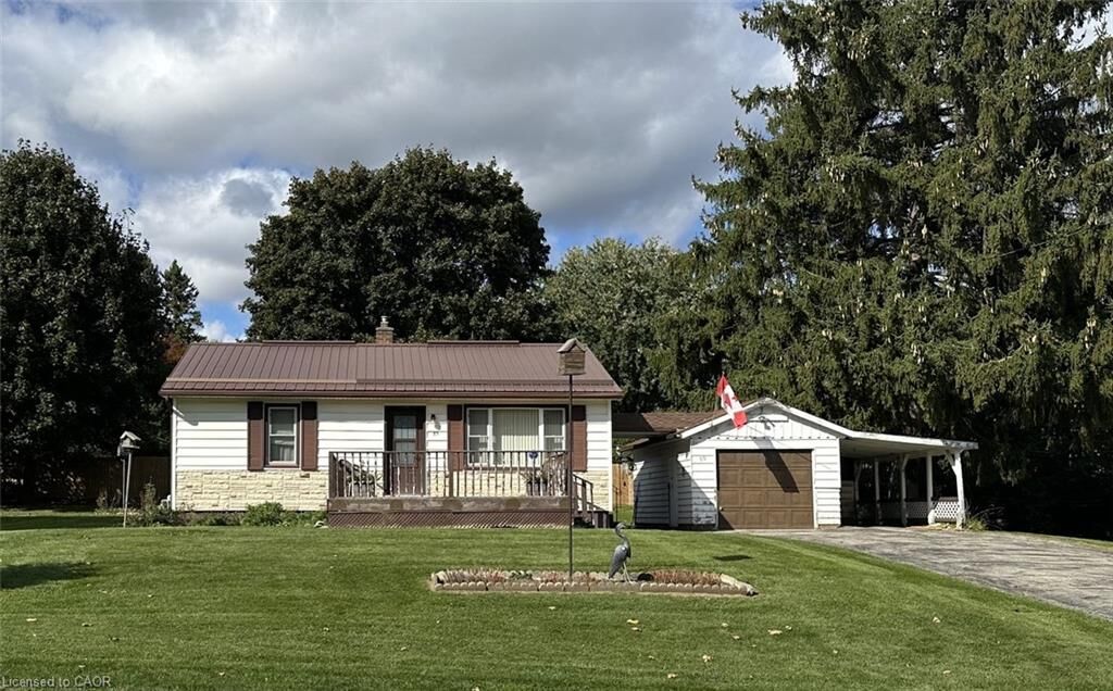 Property Photo: 55 Poplar Street ON N3Y 1B1