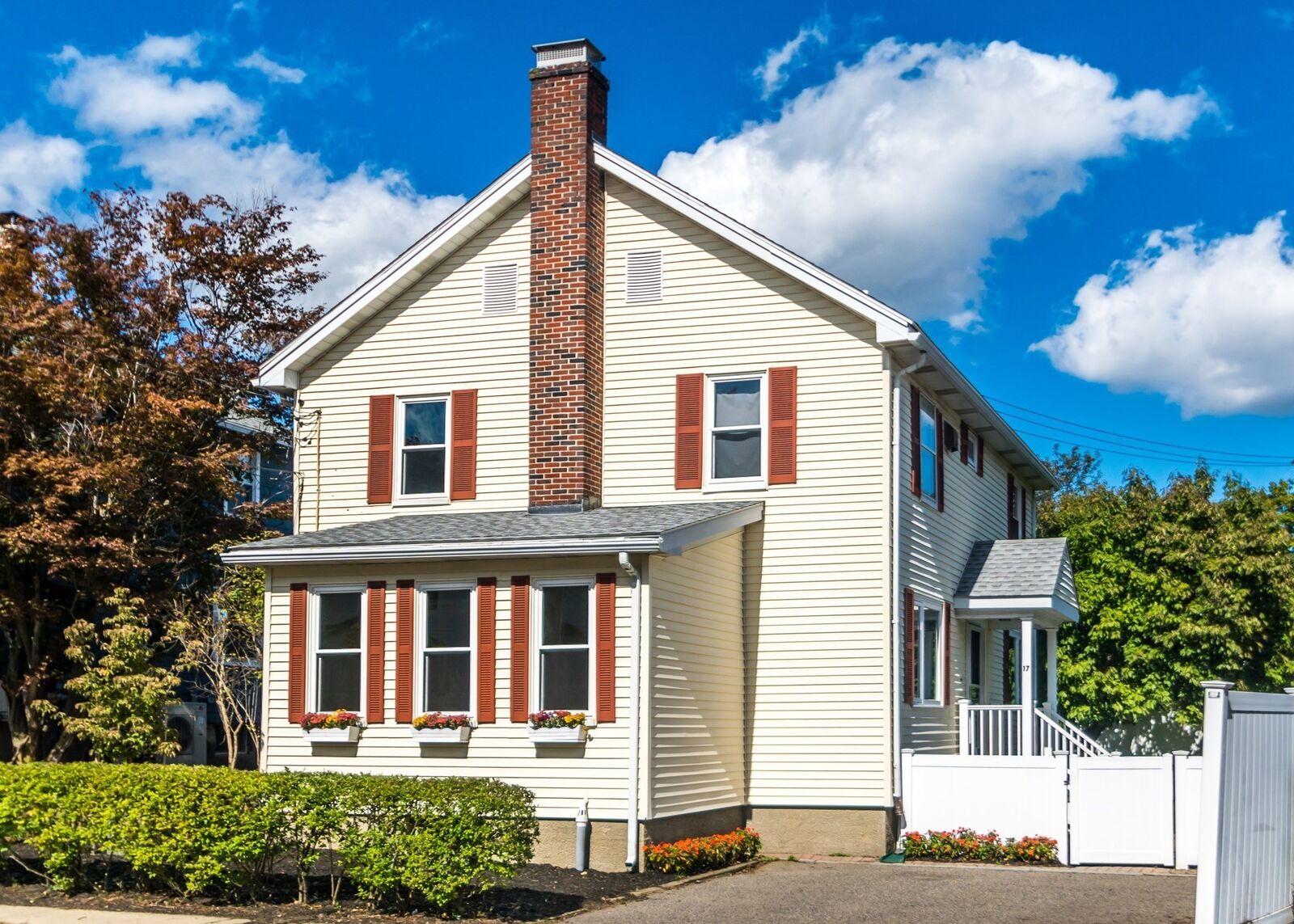 Property Photo:  17 Hamblin Road  MA 02453 