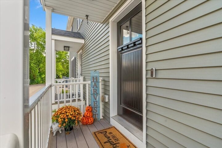 Property Photo:  189 Centre Avenue 189  MA 02351 