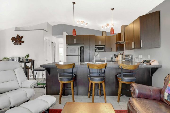 Property Photo:  9319 99 Avenue  AB T0H 3S0 