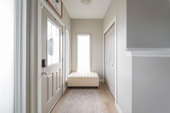 Property Photo: 249 Thrush Street AB T9K 0L8