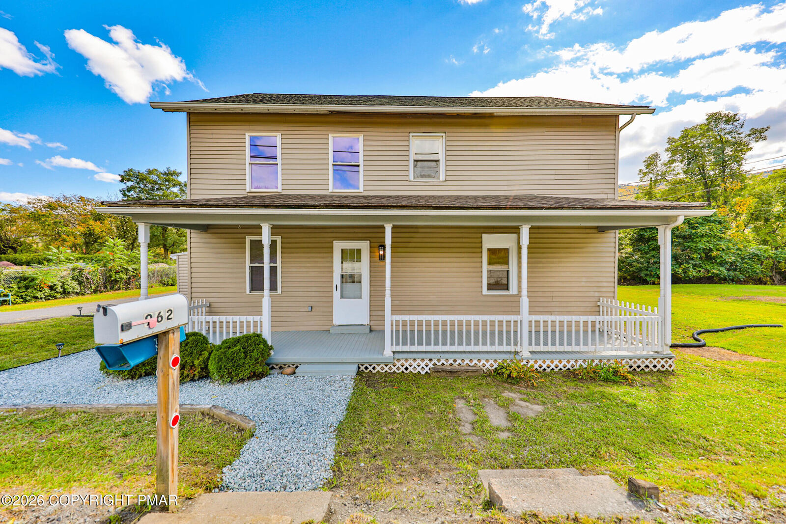 Property Photo:  962-964 Mauch Chunk Road  PA 18071 