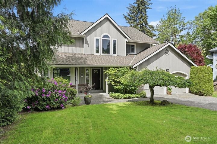 Property Photo: 13408 SE 85th Street WA 98059