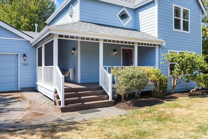 Property Photo:  1359  Welling Road  WA 98226 