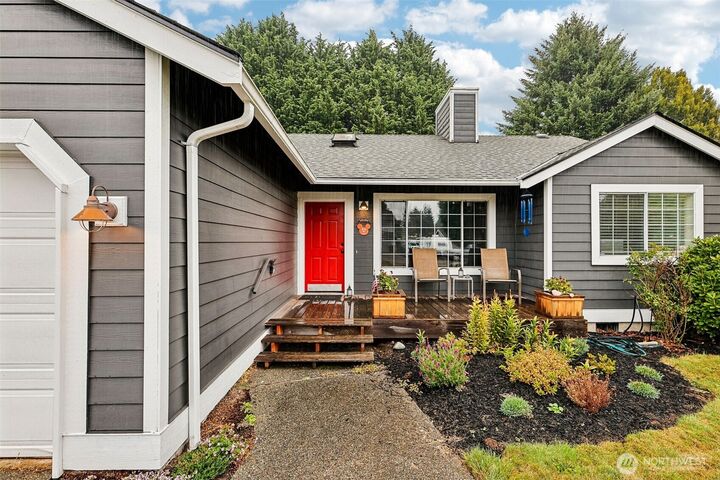 Property Photo: 5125 108th Place NE WA 98271