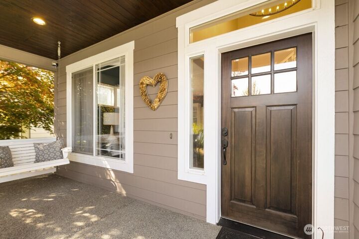 Property Photo:  18306  92nd Avenue E  WA 98375 