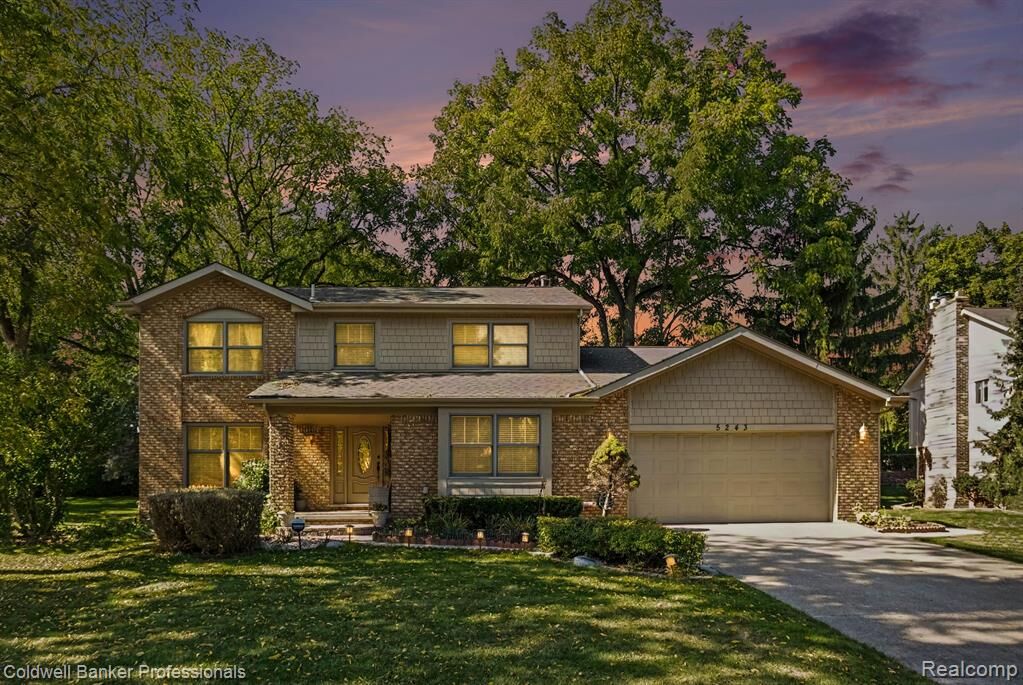 Property Photo: 5243 Collington Drive MI 48098