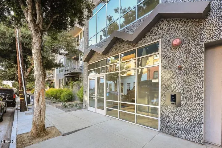 Property Photo: 111 S De Lacey Avenue 409 CA 91105