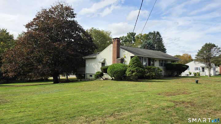 Property Photo:  20 Meadow Lane  CT 06382 
