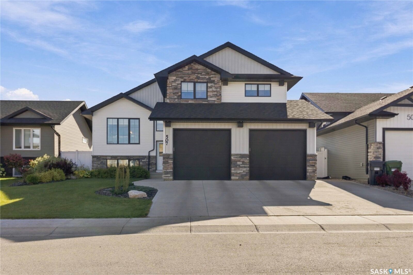 Property Photo:  507 Cabrera Way  SK S0K 4S1 