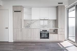 Property Photo: 138 Downes Street 6911 ON M5E 0E4