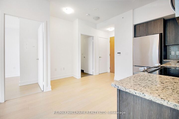 Property Photo:  30 Shore Breeze Drive 3113  ON M8V 1A1 