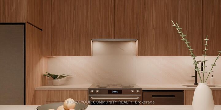 Property Photo:  16 Vanevery Street 5  ON M8V 1Y6 
