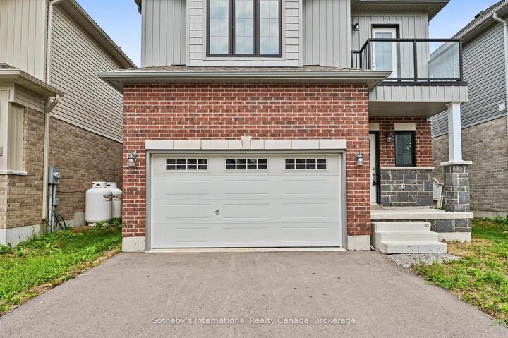 Property Photo:  12 Hillcroft Way  ON K0M 1A0 