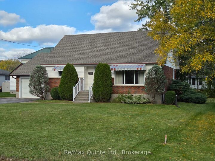 Property Photo:  507 Metcalf Street  ON K0K 3J0 